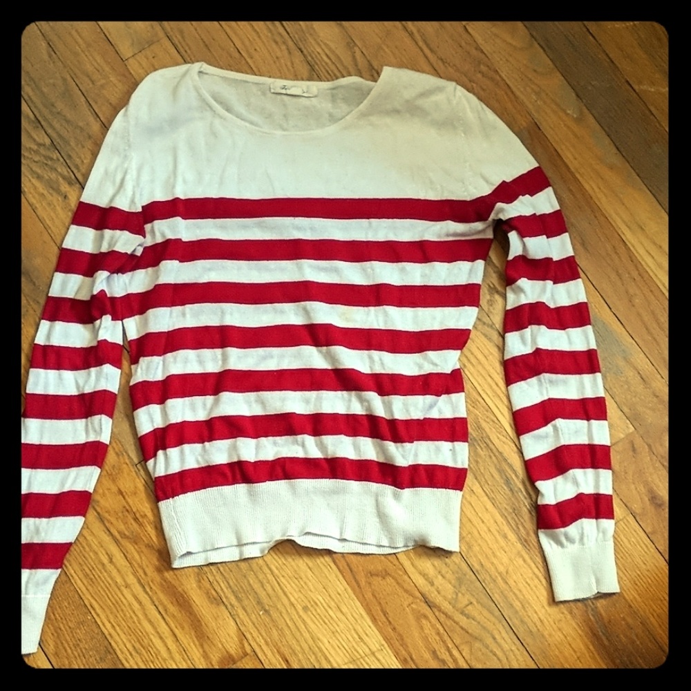 Stripped long sleeve shirt